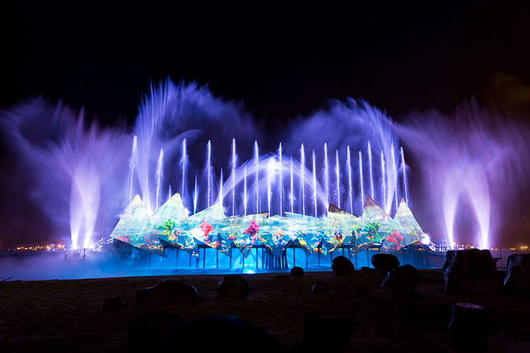 Spectra Light and Water Show Unique places to visit in Singapore – 6 best water fountains of Singapore