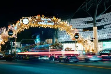 Singapore's orchard road holiday lights at night